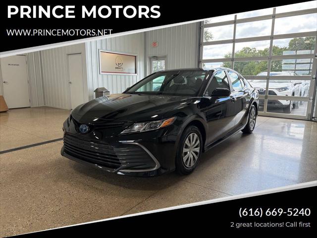 2022 Toyota Camry LE Hybrid for sale in Hudsonville, MI