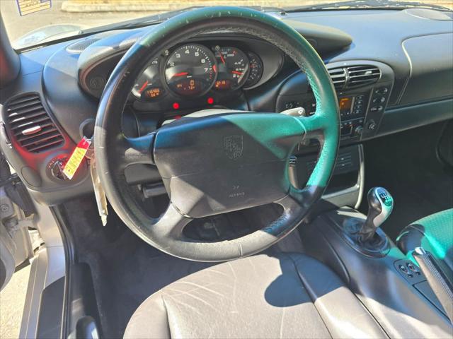 2000 Porsche 911 Unknown