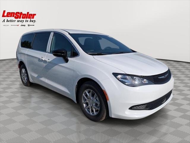 2027 Chrysler Pacifica LX