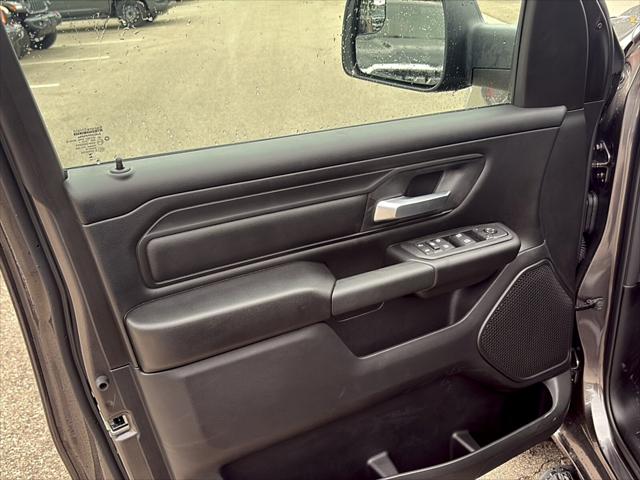 2026 Ram 1500 Express Crew Cab 4x4 57 Box