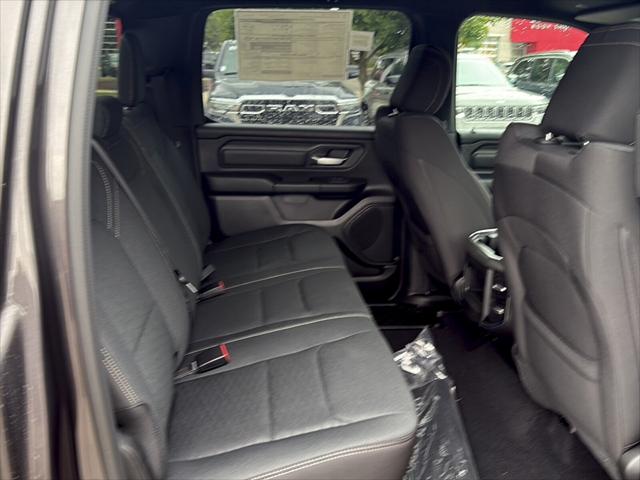 2026 Ram 1500 Express Crew Cab 4x4 57 Box