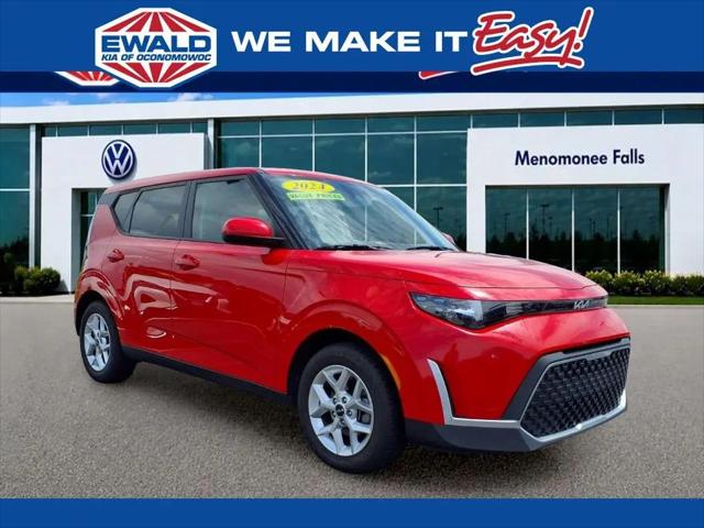 2024 Kia Soul LX for sale in Oconomowoc, WI