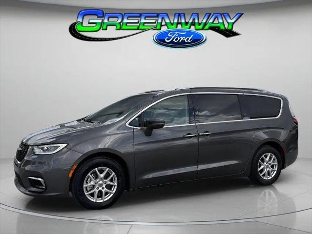 2021 Chrysler Pacifica Touring L for sale in Orlando, FL