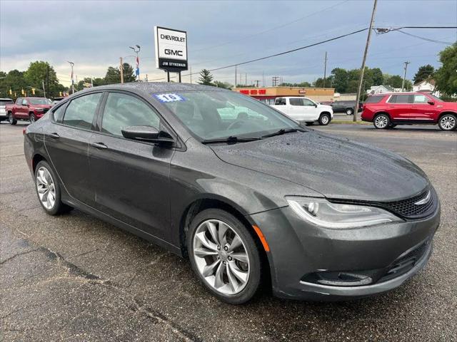 2016 Chrysler 200 S for sale in Sturgis, MI