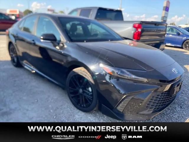 2025 Toyota Camry SE for sale in Jerseyville, IL