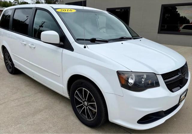 2016 Dodge Grand Caravan SE Plus for sale in Sedalia, MO