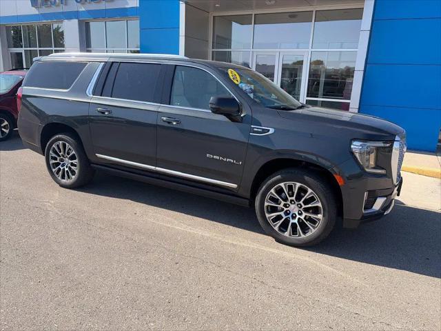 2021 GMC Yukon XL 4WD Denali for sale in Berlin, WI