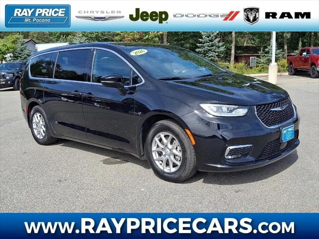 2026 Chrysler Pacifica Select for sale in Mt Pocono, PA
