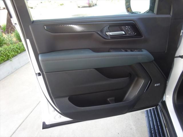 2026 GMC Yukon 4WD AT4