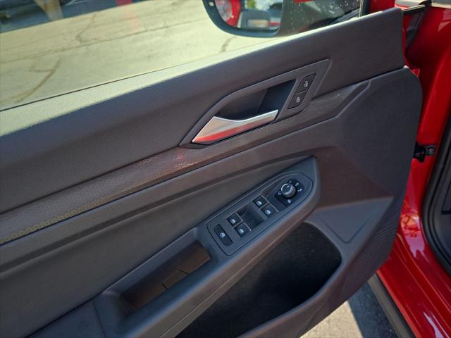 Used 2024 Volkswagen Golf GTI 2.0T SE For Sale in Muscle Shoals, AL
