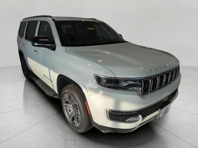 2025 Jeep Wagoneer Carbide 4x4 for sale in Oshkosh, WI