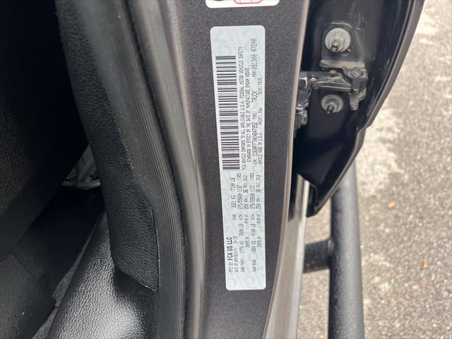 2019 Ram 1500 Big Horn/Lone Star Crew Cab 4x4 57 Box