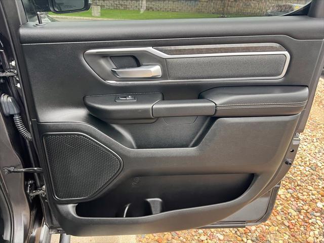 2019 Ram 1500 Big Horn/Lone Star Crew Cab 4x4 57 Box