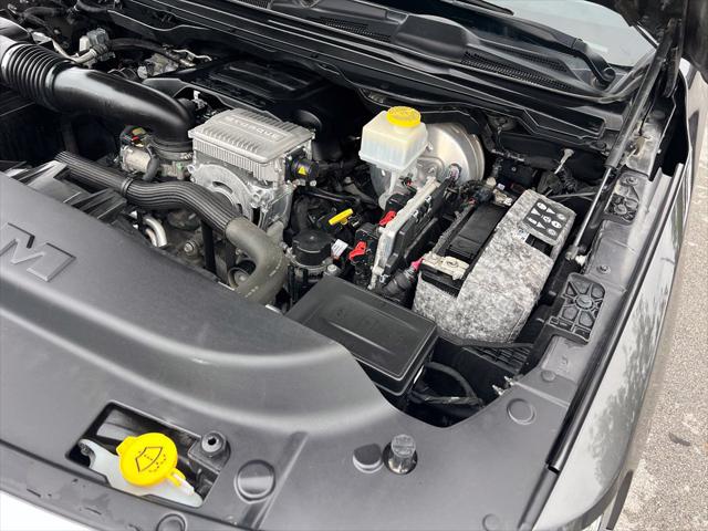 2019 Ram 1500 Big Horn/Lone Star Crew Cab 4x4 57 Box