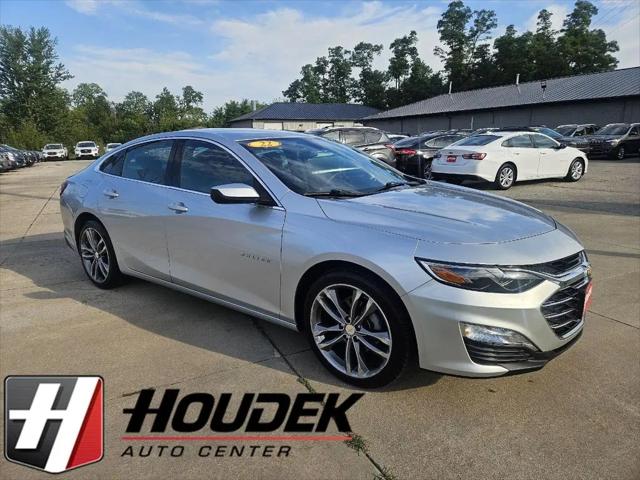 2022 Chevrolet Malibu FWD LT for sale in Marion, IA