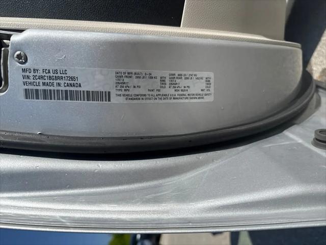 2024 Chrysler Pacifica Touring L