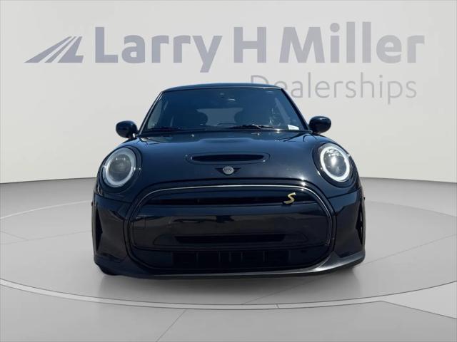 2023 MINI SE Hardtop Cooper