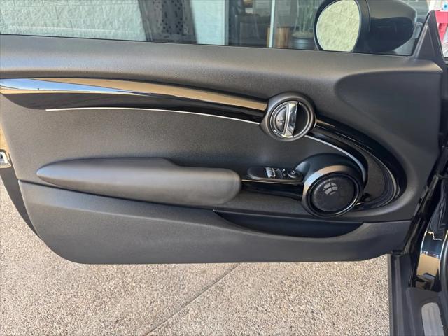 2023 MINI SE Hardtop Cooper