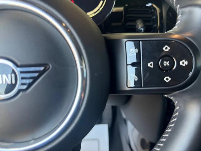 2023 MINI SE Hardtop Cooper