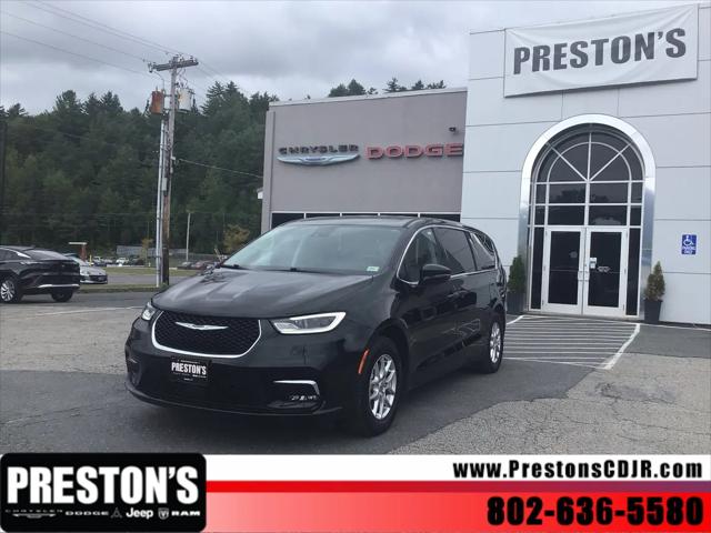 2024 Chrysler Pacifica Touring L for sale in Barre, VT