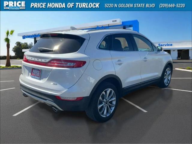 2017 Lincoln MKC Select