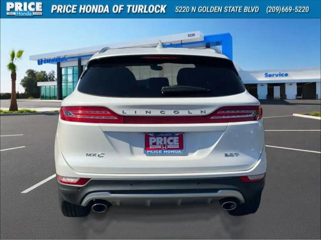 2017 Lincoln MKC Select