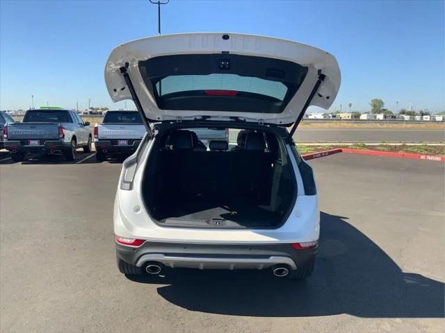 2017 Lincoln MKC Select