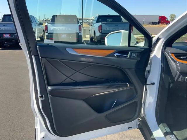 2017 Lincoln MKC Select