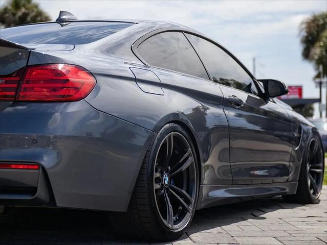2015 BMW M4 Standard