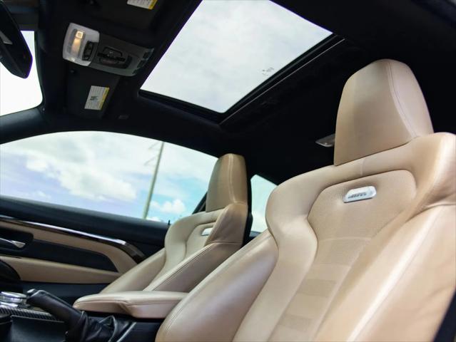 2015 BMW M4 Standard