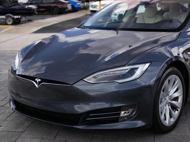 2018 Tesla Model S 75D