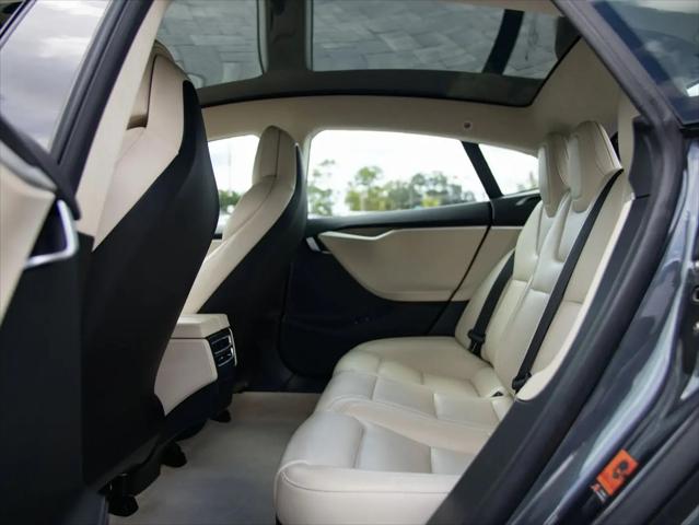2018 Tesla Model S 75D