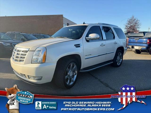 2010 Cadillac Escalade Standard