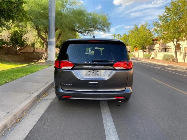 2021 Chrysler Voyager L