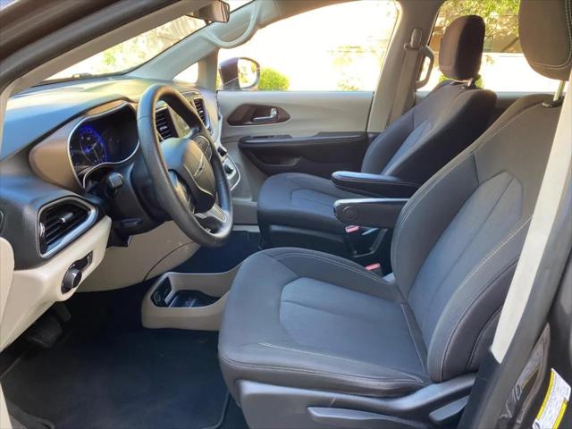2021 Chrysler Voyager L
