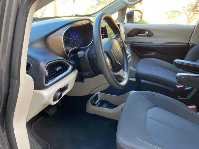 2021 Chrysler Voyager L
