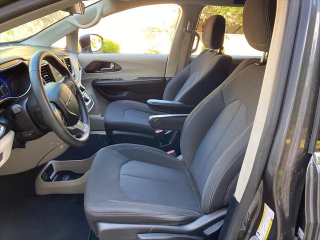 2021 Chrysler Voyager L