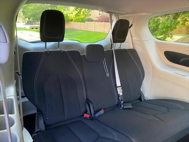 2021 Chrysler Voyager L