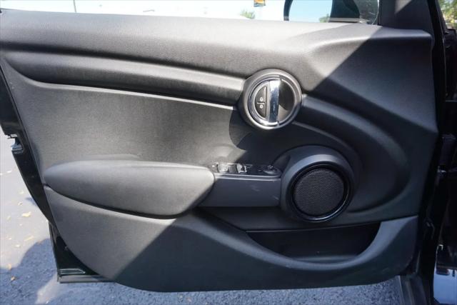 2015 MINI Hardtop Cooper