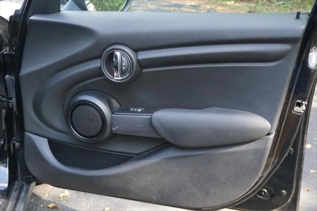 2015 MINI Hardtop Cooper