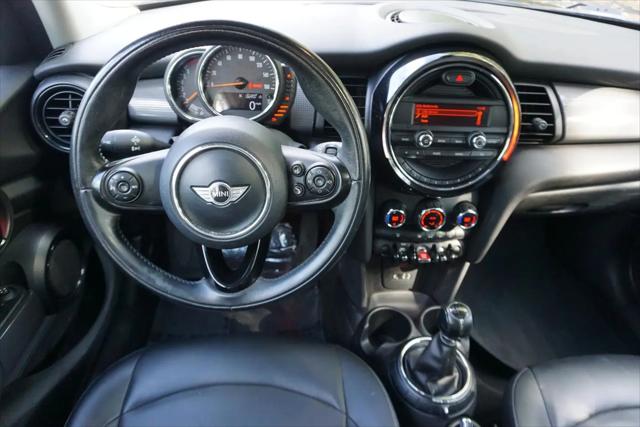 2015 MINI Hardtop Cooper