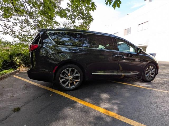 2017 Chrysler Pacifica Limited