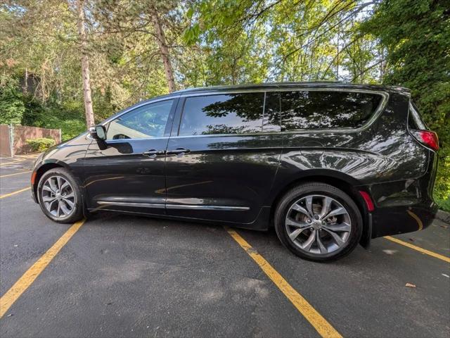 2017 Chrysler Pacifica Limited