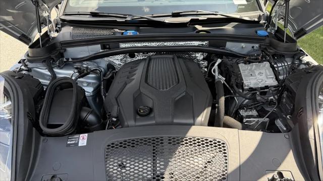 2026 Porsche Macan T