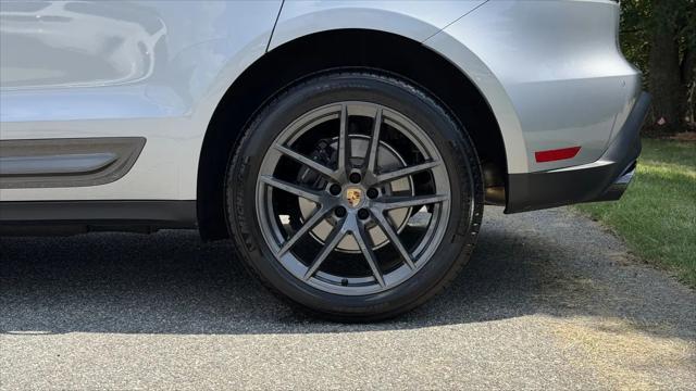 2026 Porsche Macan T