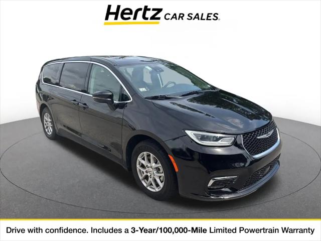 2024 Chrysler Pacifica Touring L for sale in Florissant, MO