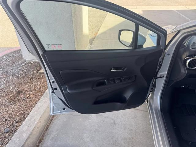 2025 Nissan Versa 1.6 SV