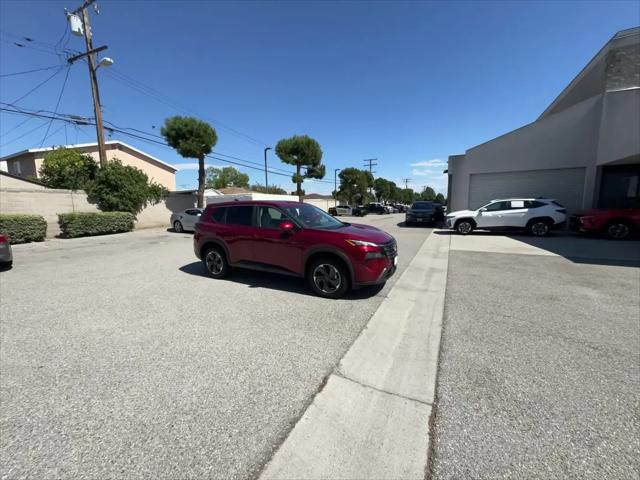 2025 Nissan Rogue SV Intelligent AWD