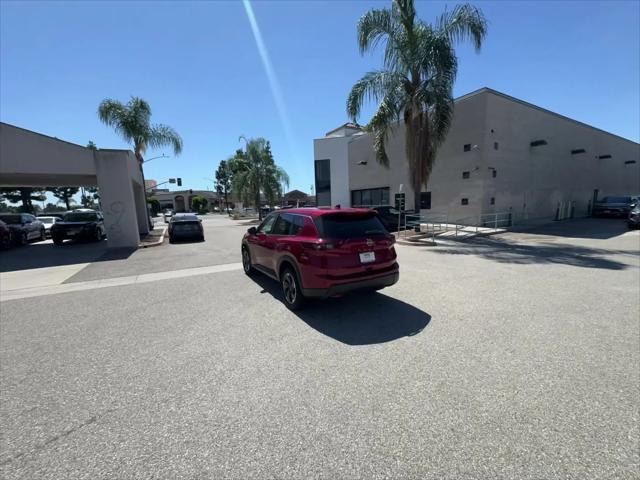 2025 Nissan Rogue SV Intelligent AWD