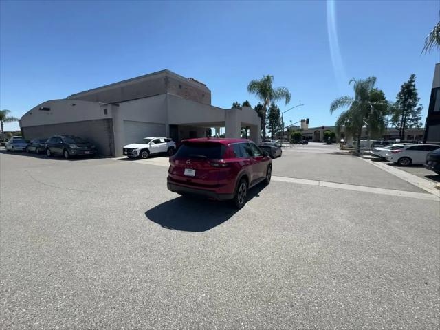 2025 Nissan Rogue SV Intelligent AWD